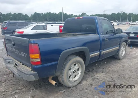 2000 Chevrolet Silverado 1500 from USA, damaged, VIN 1GCEC14V6YZ346912